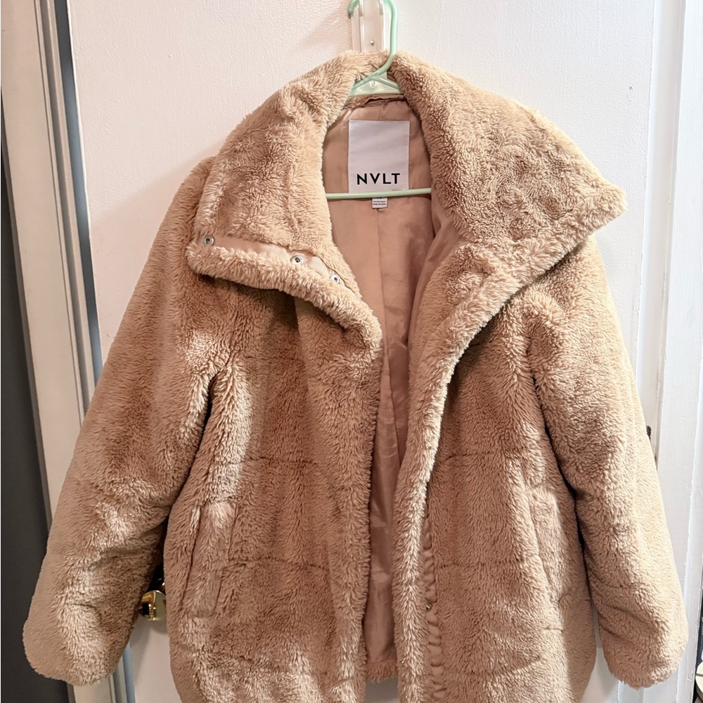NVLT Women's Plush Teddy Jacket in Beige
